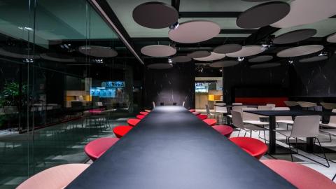 Perspektivisch fotografiert, deckenabhängung