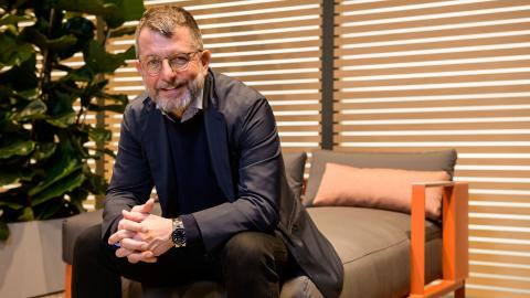 IMM Köln, Objekt, Portrait