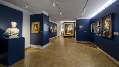 blaues zimmer, bilder, büste